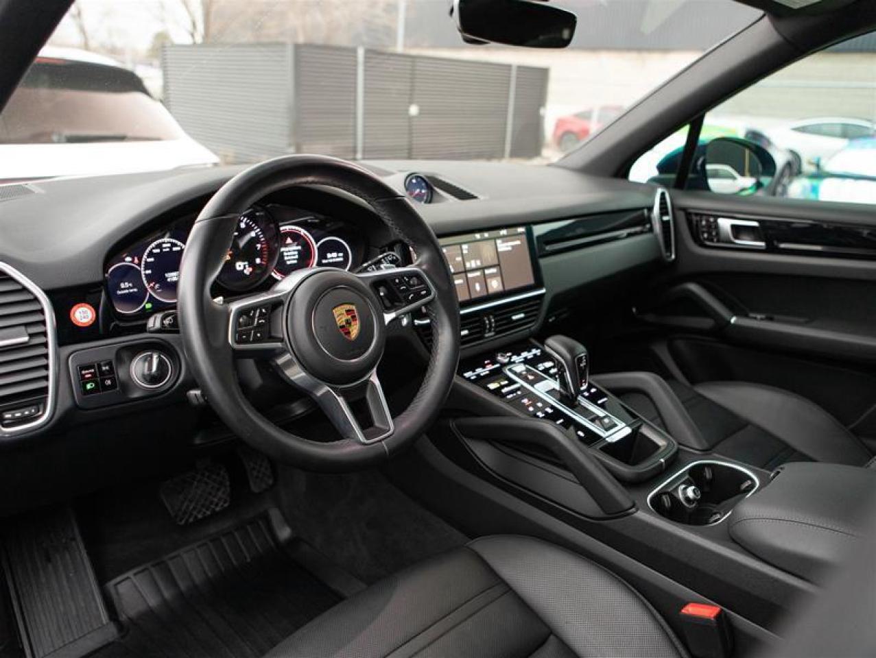2020 Porsche Cayenne  Photo