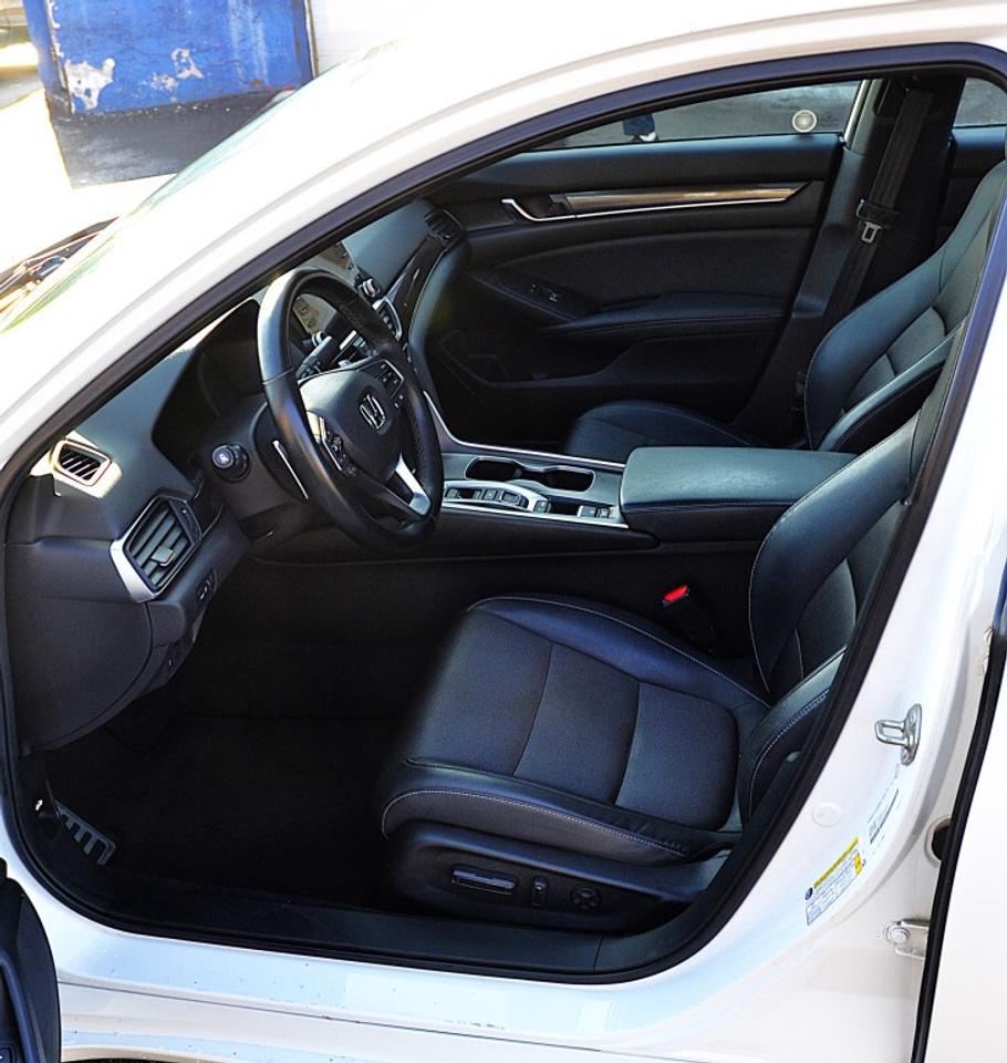 2018 Honda Accord Sedan Sport 2.0 TURBO AUTOMATIC Photo