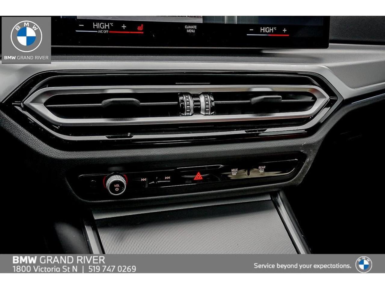 2023 BMW 330 i xDrive 4dr All-Wheel Drive Sedan Photo