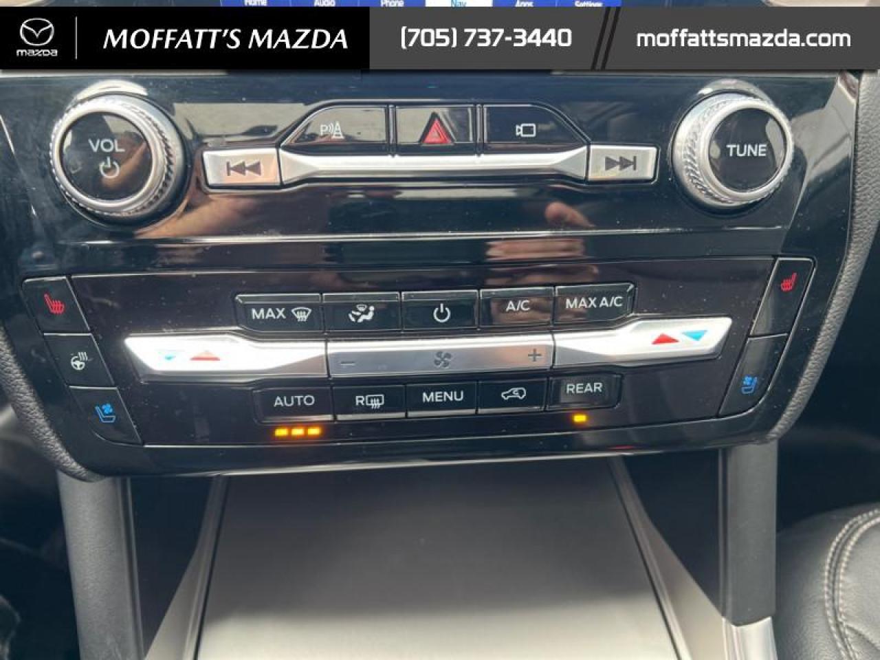 2023 Ford Explorer LIMITED Photo