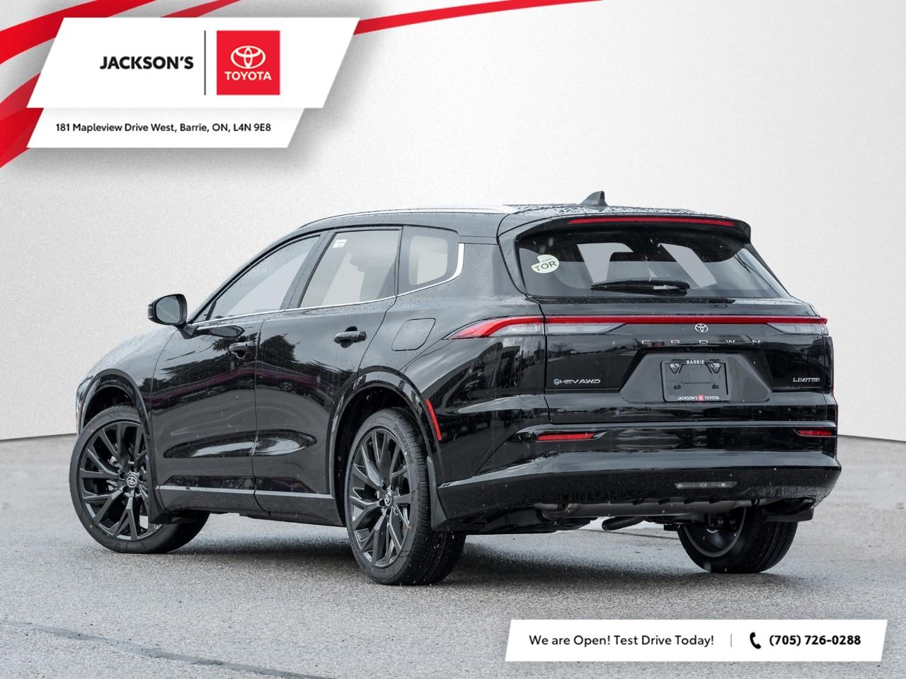 2026 Toyota Crown Signia Limited 4dr All-Wheel Drive Photo