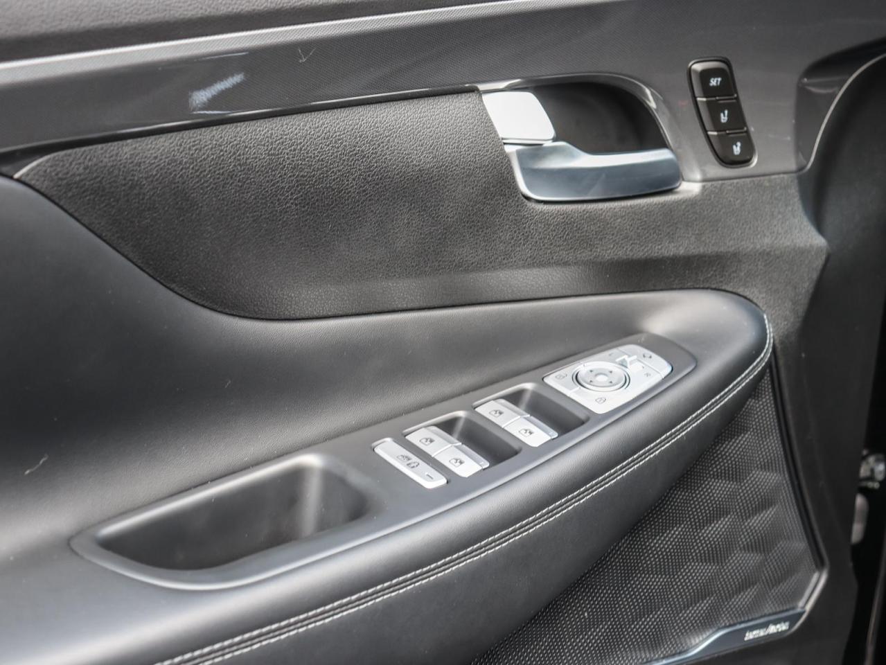 2023 Hyundai Santa Fe Ultimate Calligraphy 4dr All-Wheel Drive Photo