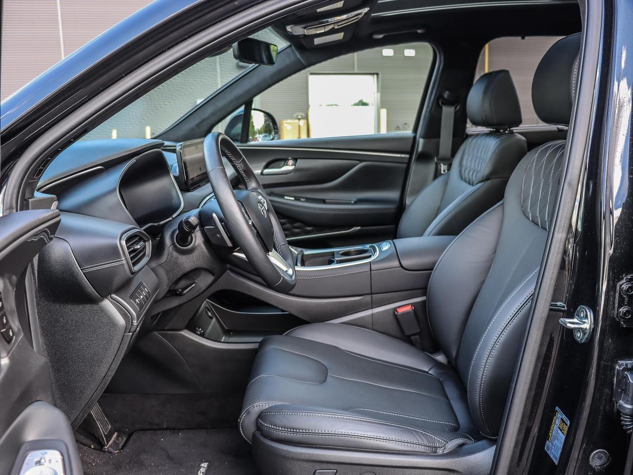 2023 Hyundai Santa Fe Ultimate Calligraphy 4dr All-Wheel Drive Photo