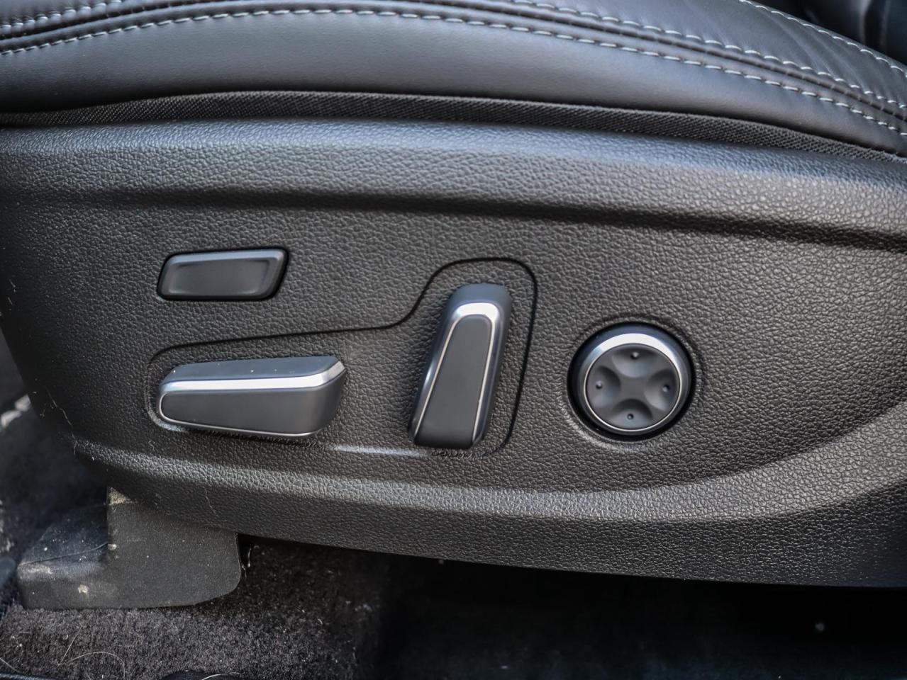 2023 Hyundai Santa Fe Ultimate Calligraphy 4dr All-Wheel Drive Photo