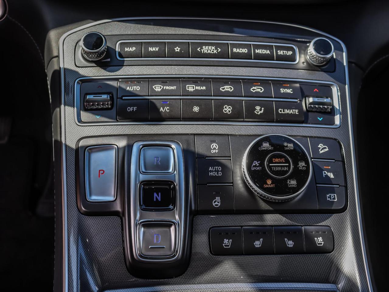 2023 Hyundai Santa Fe Ultimate Calligraphy 4dr All-Wheel Drive Photo