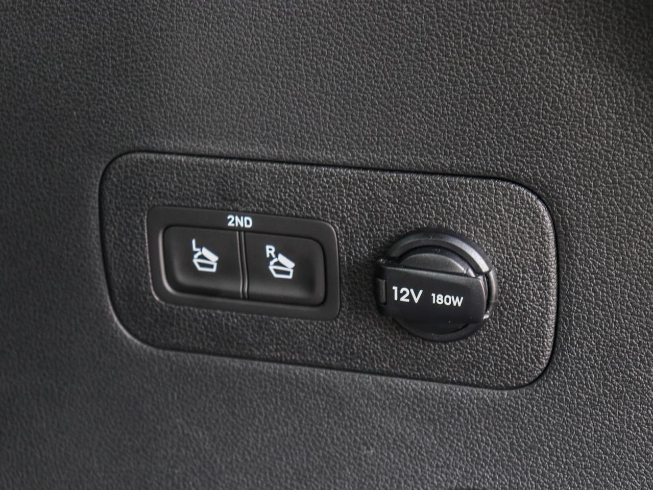 2023 Hyundai Santa Fe Ultimate Calligraphy 4dr All-Wheel Drive Photo