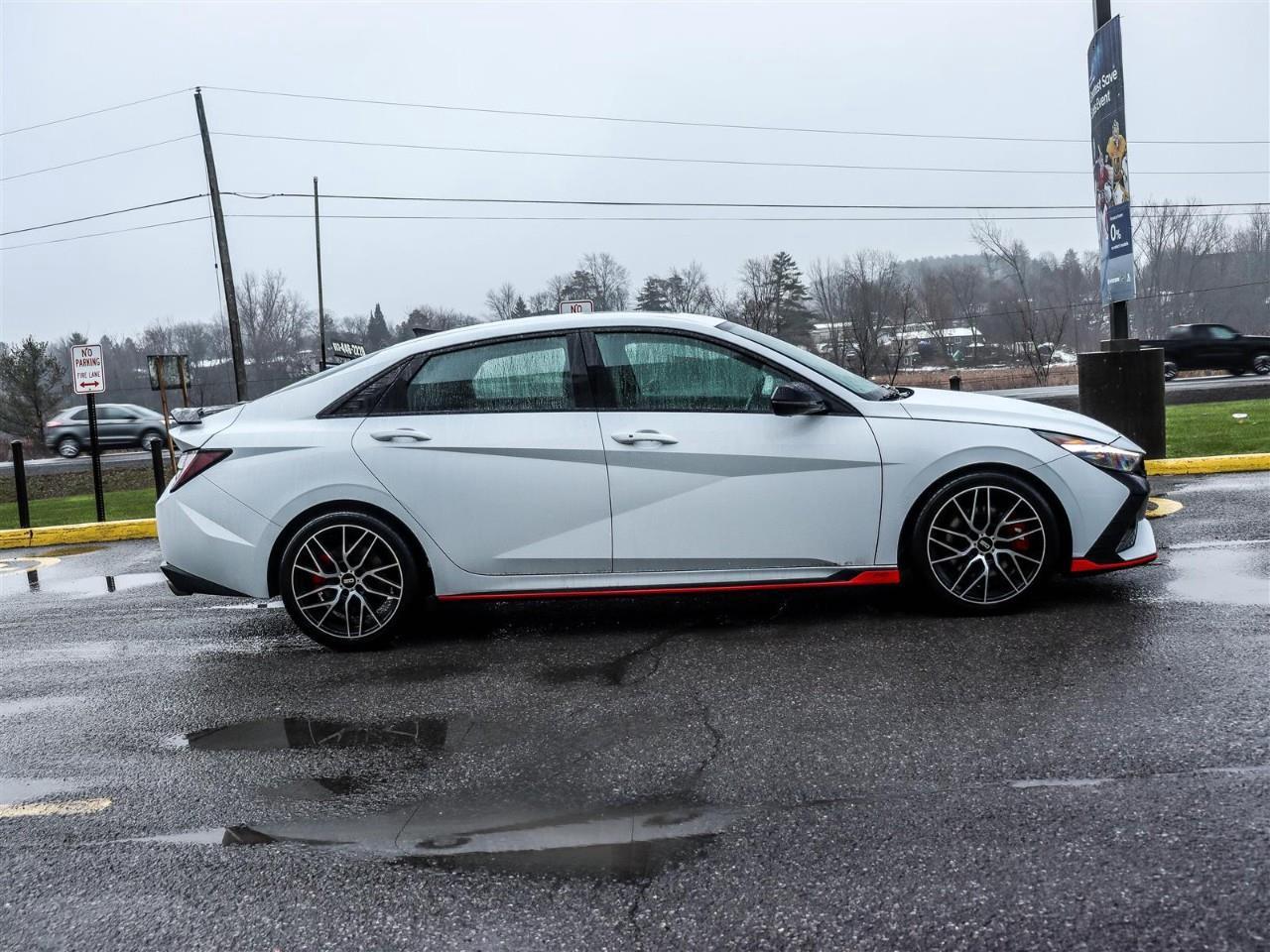 2022 Hyundai Elantra N Base 4dr Sedan Photo