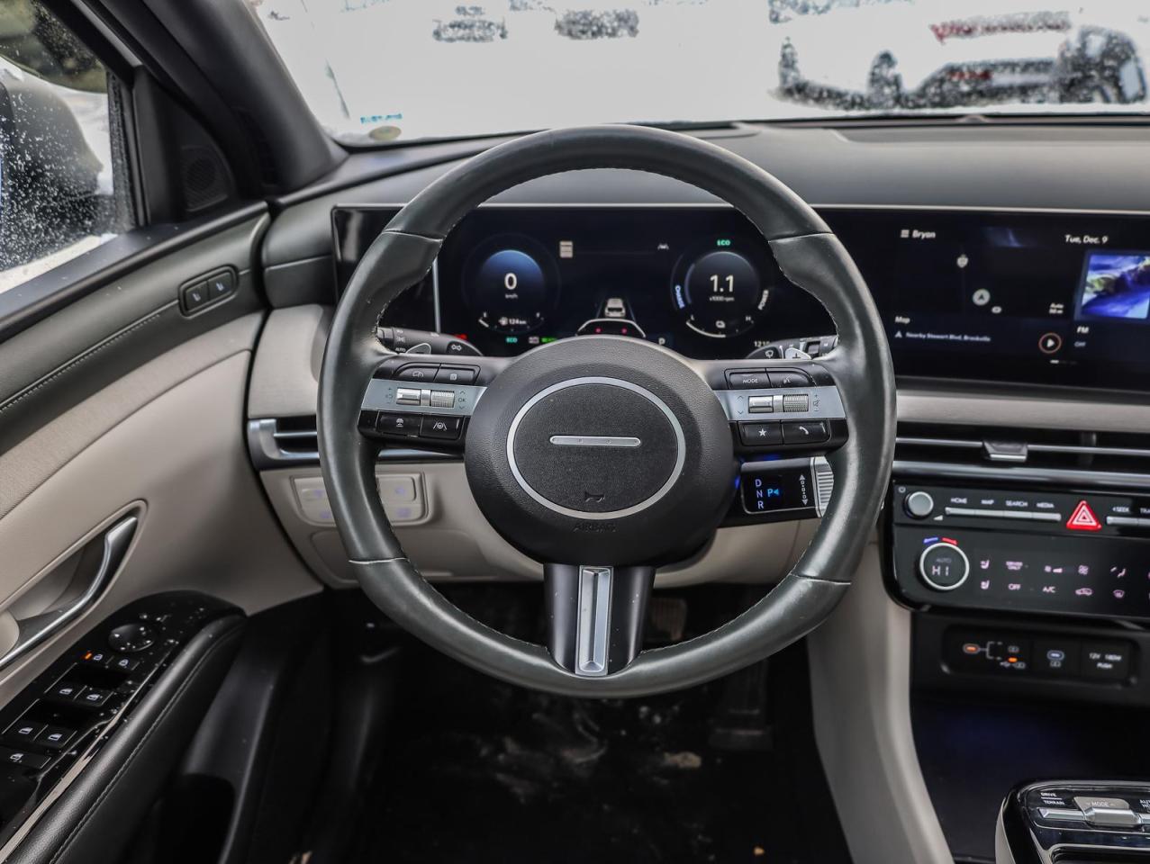 2025 Hyundai Tucson Hybrid  Photo