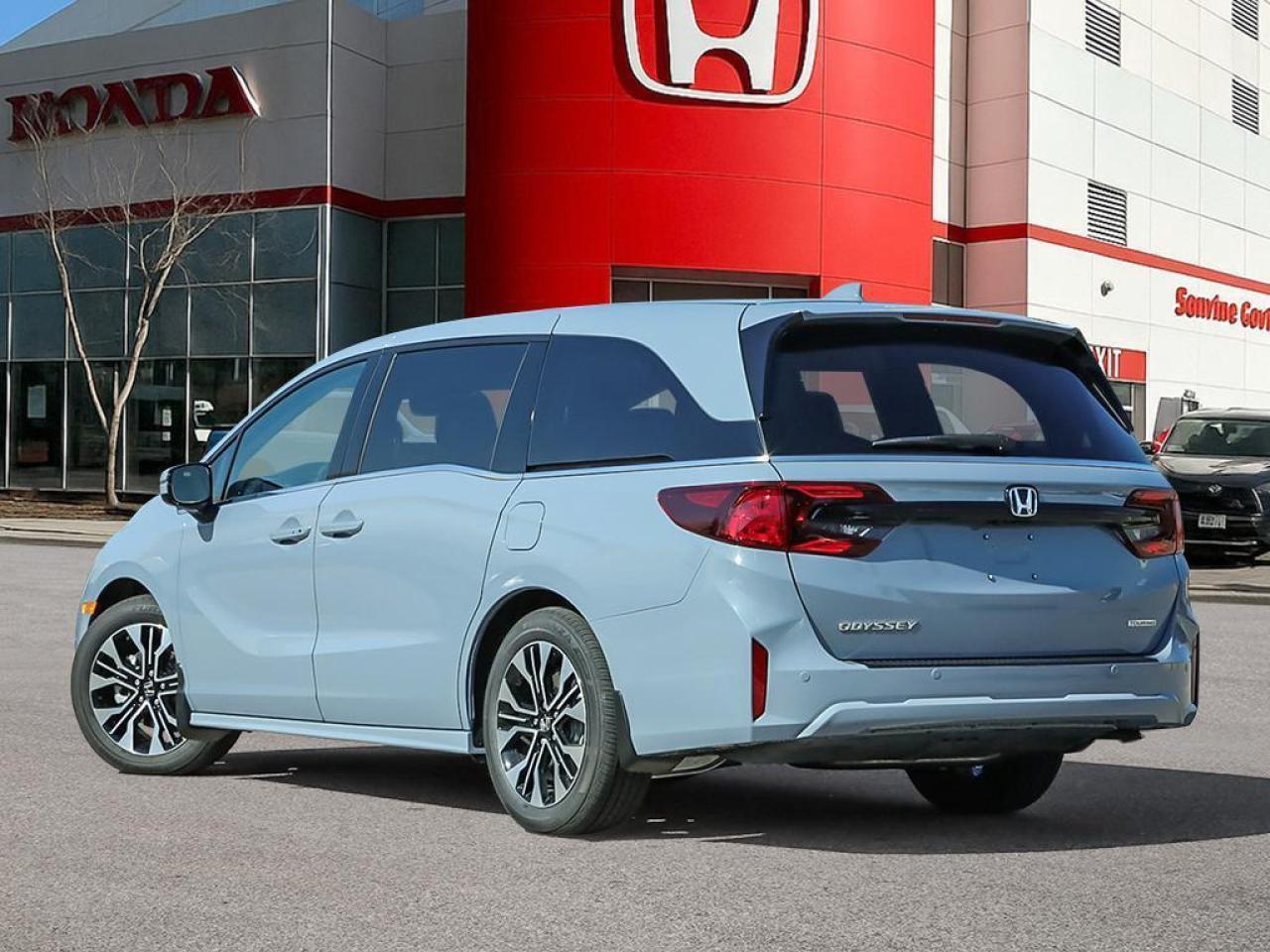 2026 Honda Odyssey Touring Passenger Van Photo3