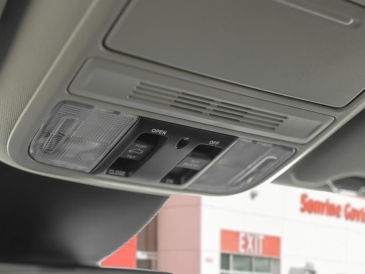 2026 Honda Odyssey Touring Passenger Van Photo