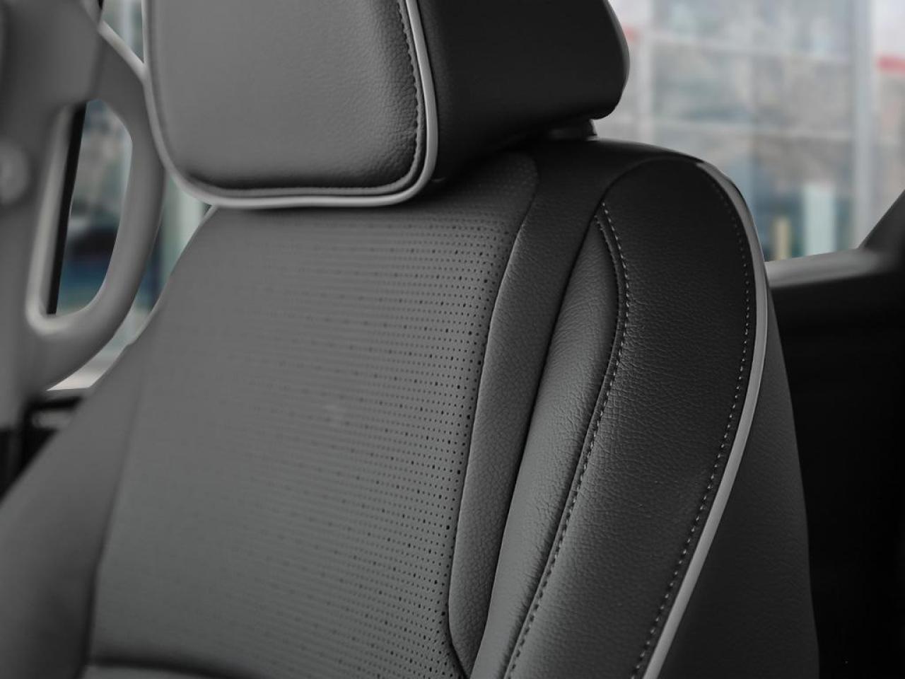 2026 Honda Odyssey Touring Passenger Van Photo