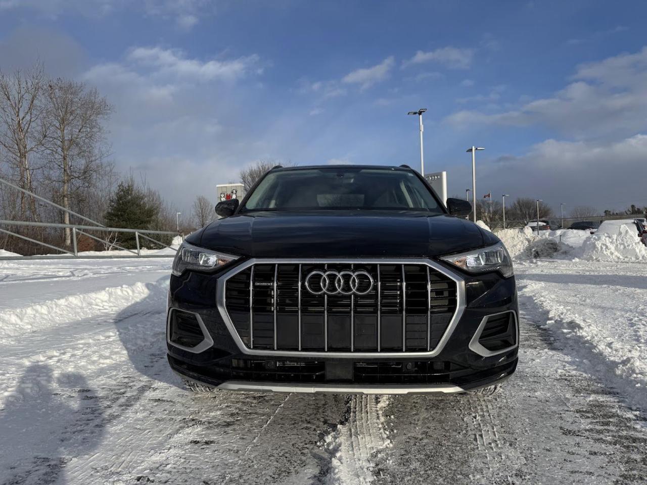 2022 Audi Q3 Komfort Photo