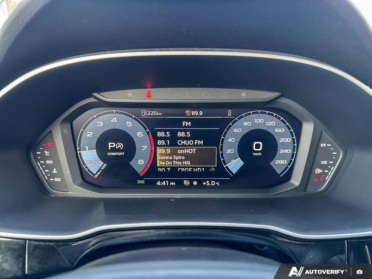 2022 Audi Q3 Komfort   Moonroof   Leather Seats   Clean Carfax Photo