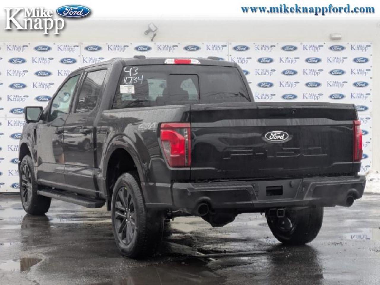 2026 Ford F-150 XLT Photo2