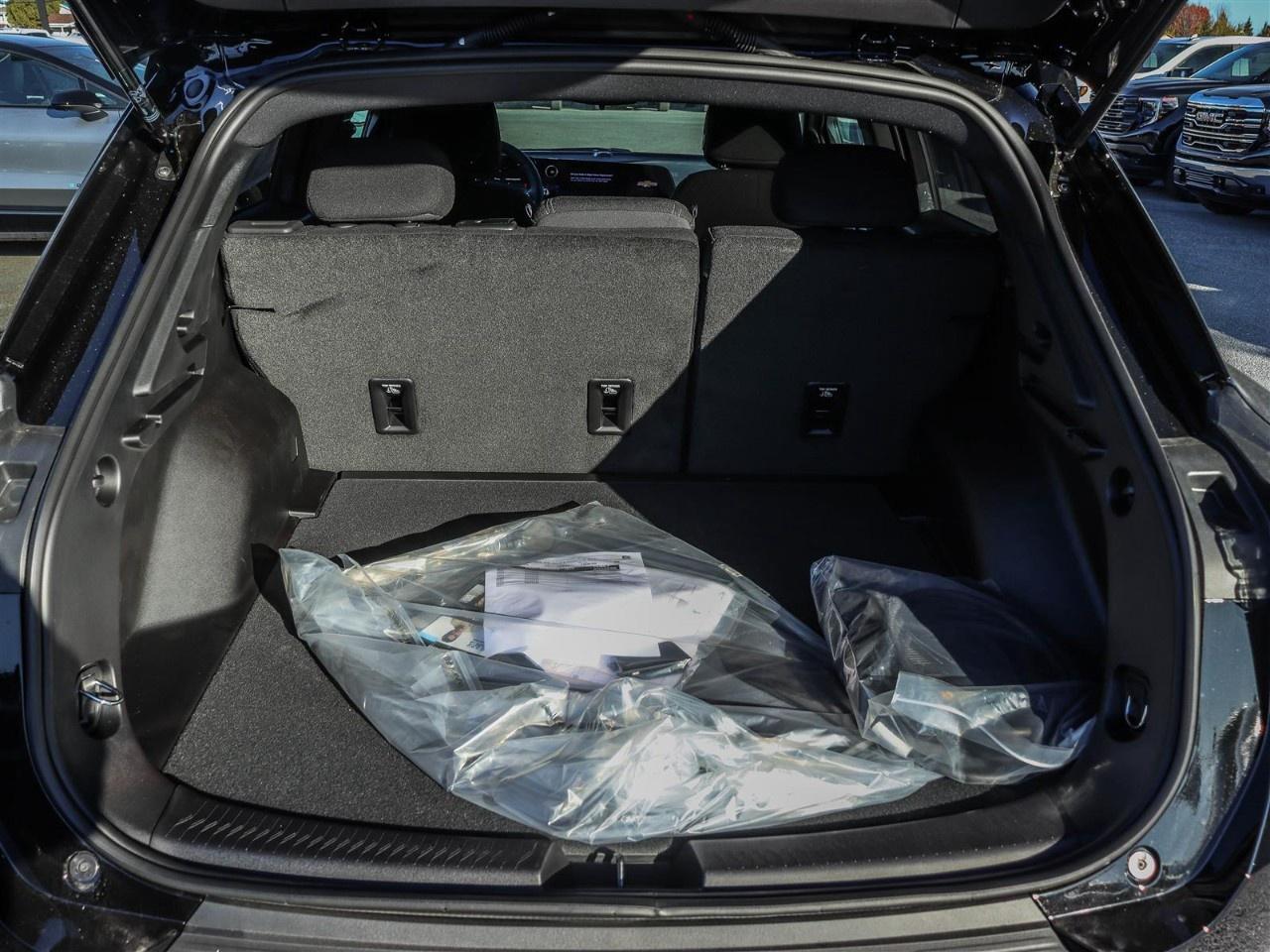 2026 Chevrolet Equinox EV 4dr LT Photo