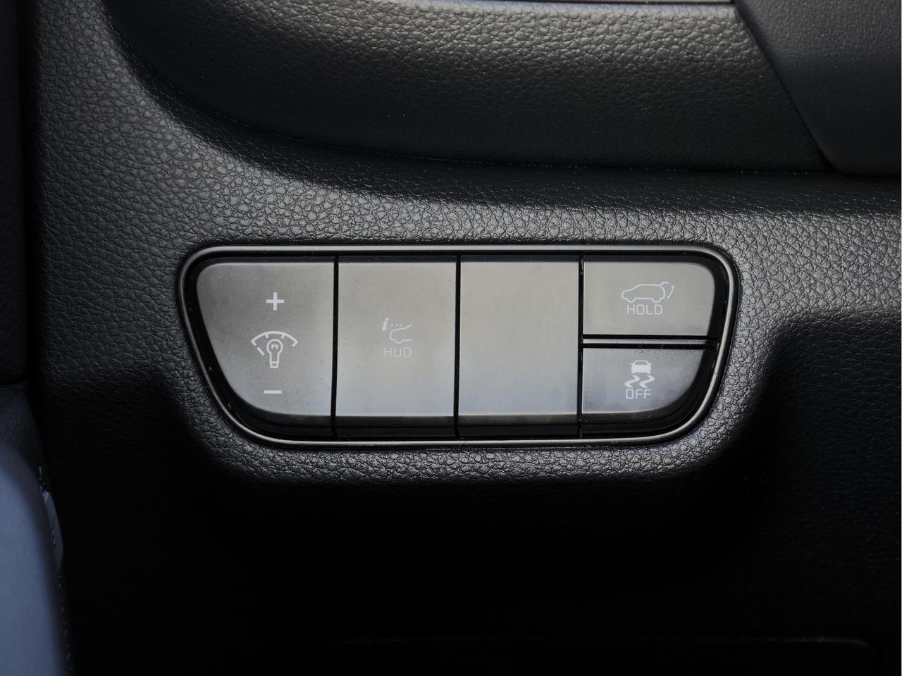 2024 Kia Seltos X-Line   HUD   Ventilated Seat   Black Badgings Photo