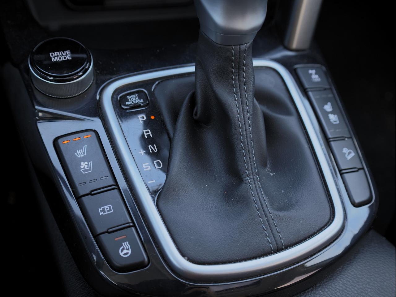 2024 Kia Seltos X-Line   HUD   Ventilated Seat   Black Badgings Photo