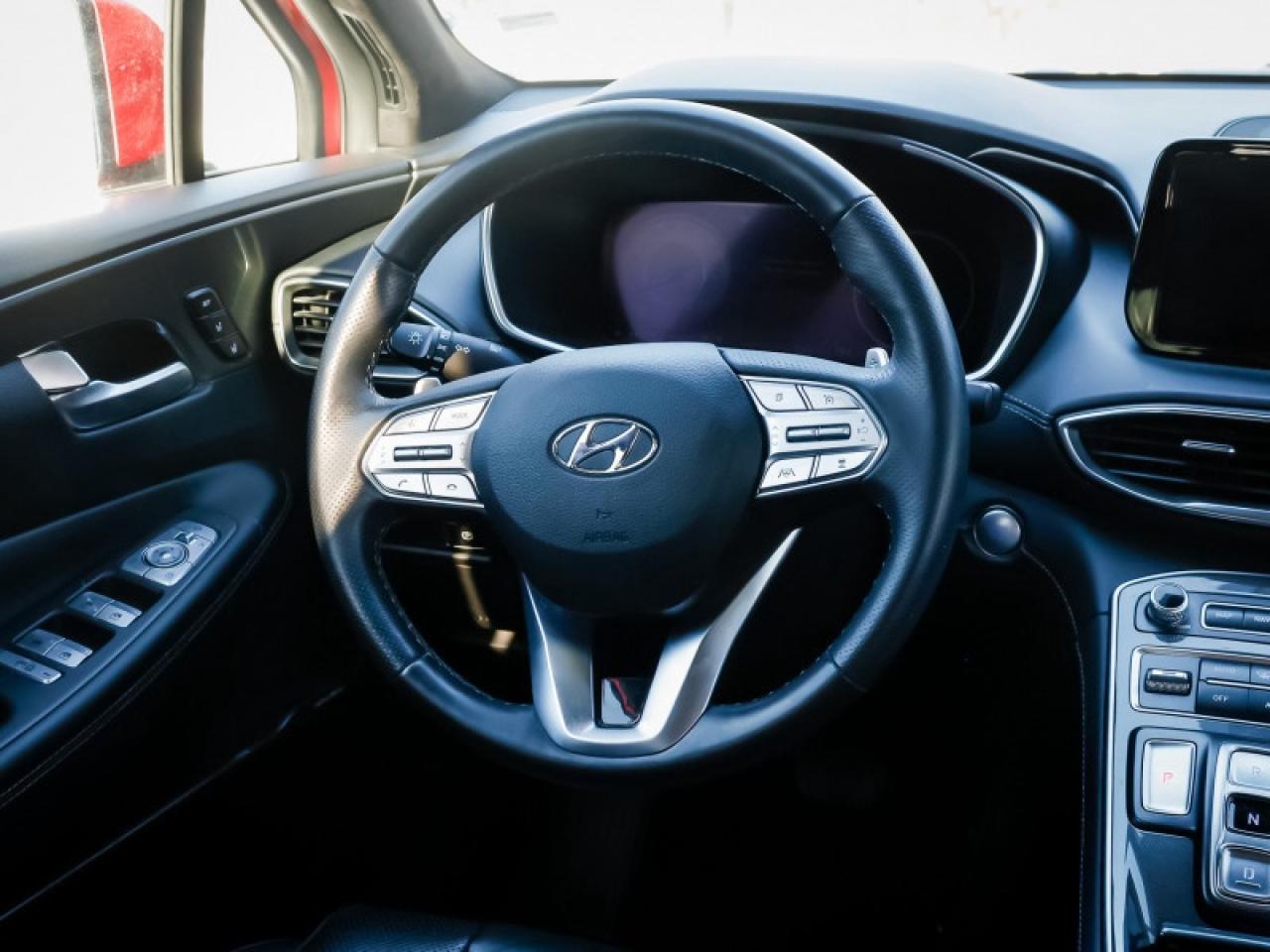 2022 Hyundai Santa Fe ULTIMATE CALLIGRAPHY AWD Photo