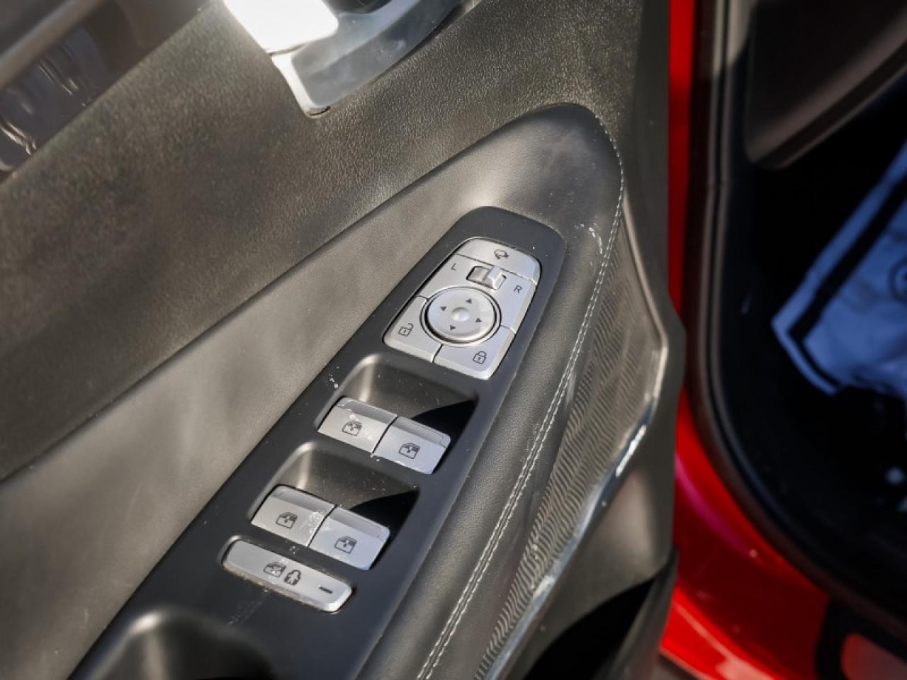 2022 Hyundai Santa Fe ULTIMATE CALLIGRAPHY AWD Photo