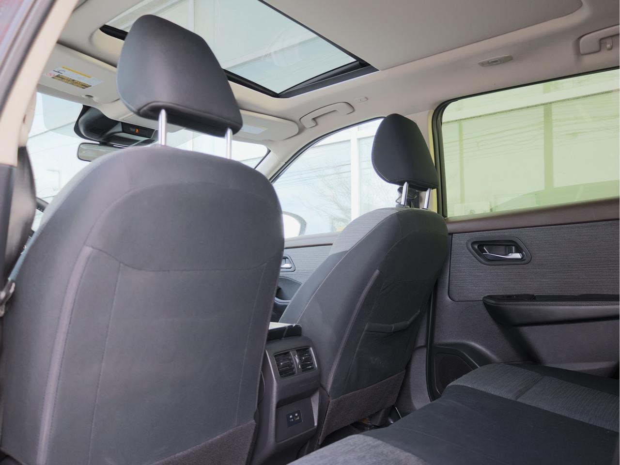 2023 Nissan Rogue SV AWD   Panoramic Roof   Push Start   Htd Seat Photo