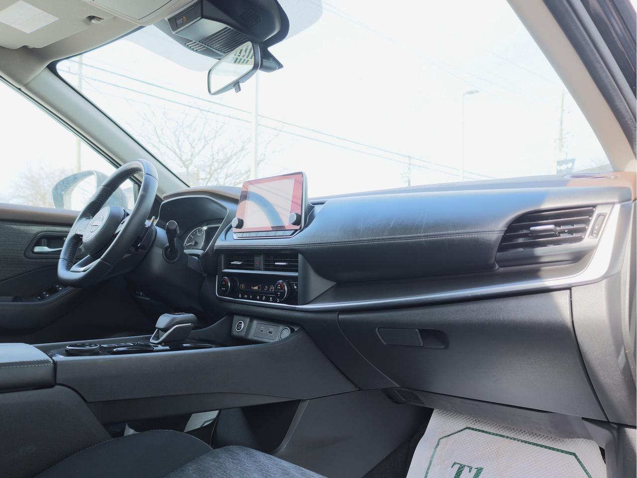 2023 Nissan Rogue SV AWD   Panoramic Roof   Push Start   Htd Seat Photo