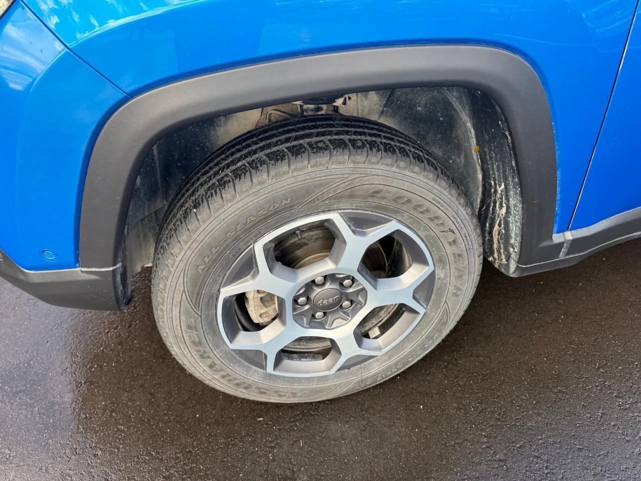 2022 Jeep Compass Trailhawk 4dr 4x4 Photo3