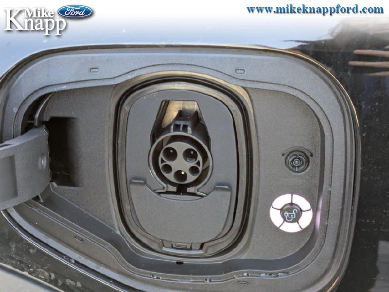 2025 Ford Mustang Mach-E Select AWD Photo