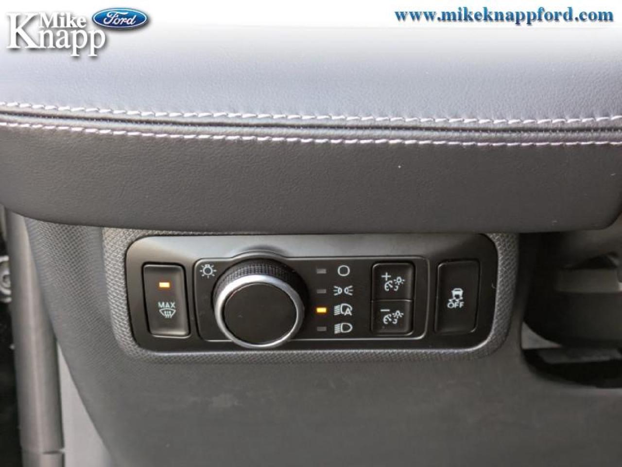 2025 Ford Mustang Mach-E Select AWD Photo