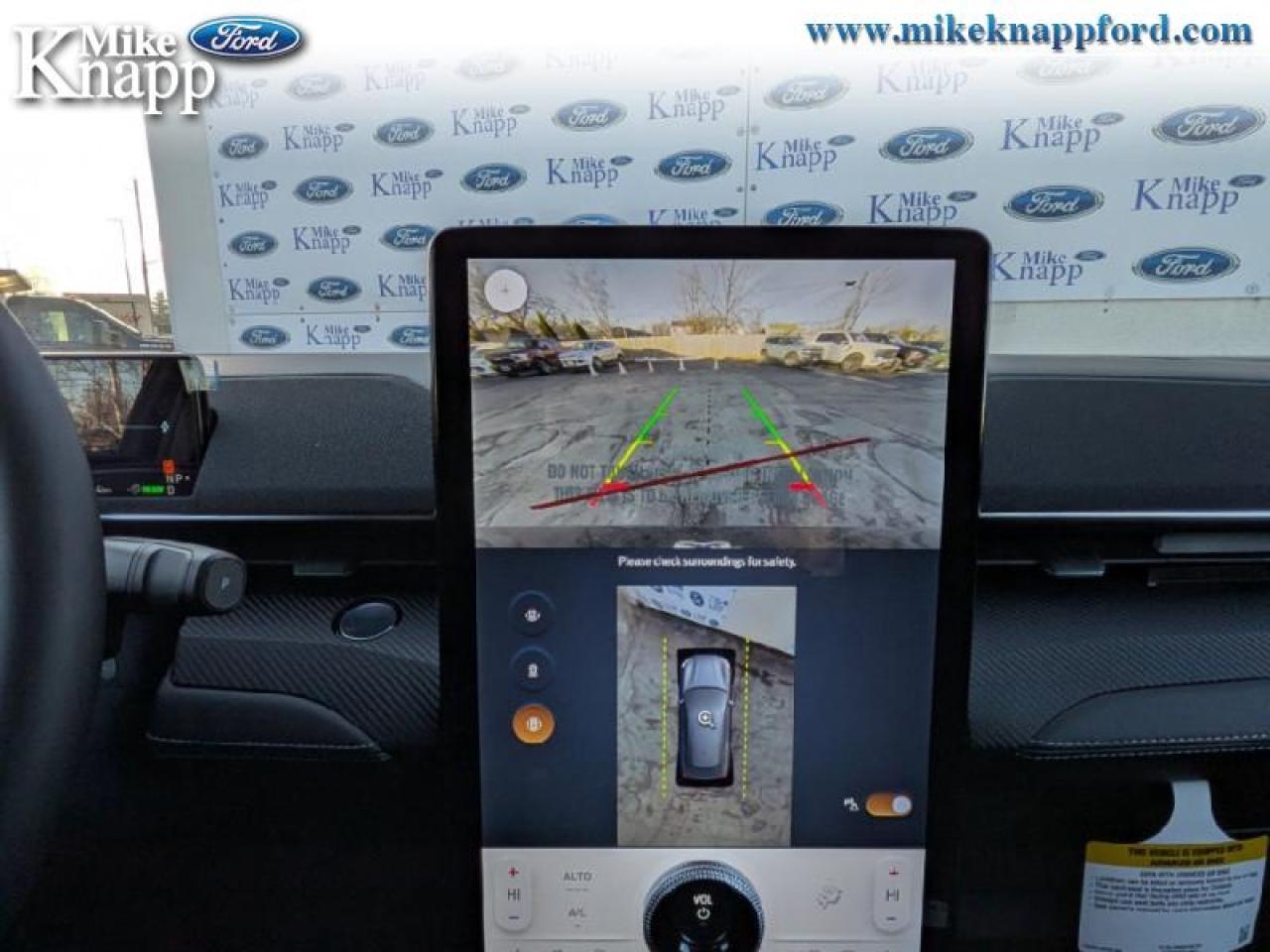 2025 Ford Mustang Mach-E Select AWD Photo