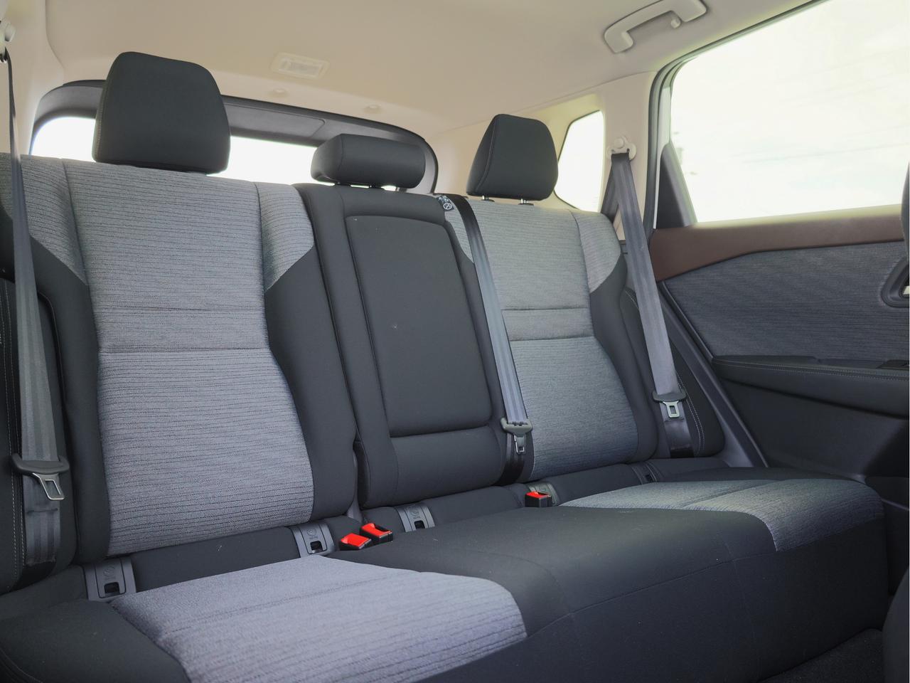 2023 Nissan Rogue SV AWD   Panoramic Roof   Climate Ctrl   Pwr Seat Photo