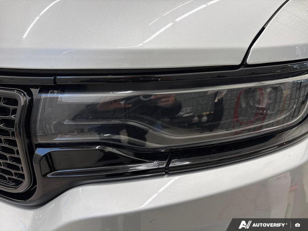 2024 Jeep Wagoneer Series II Carbide 4dr 4x4 Photo