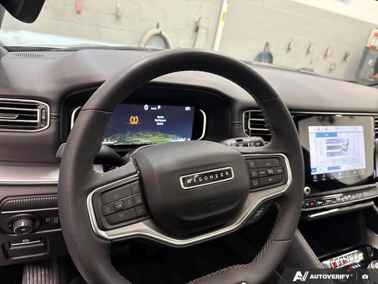 2024 Jeep Wagoneer Series II Carbide 4dr 4x4 Photo