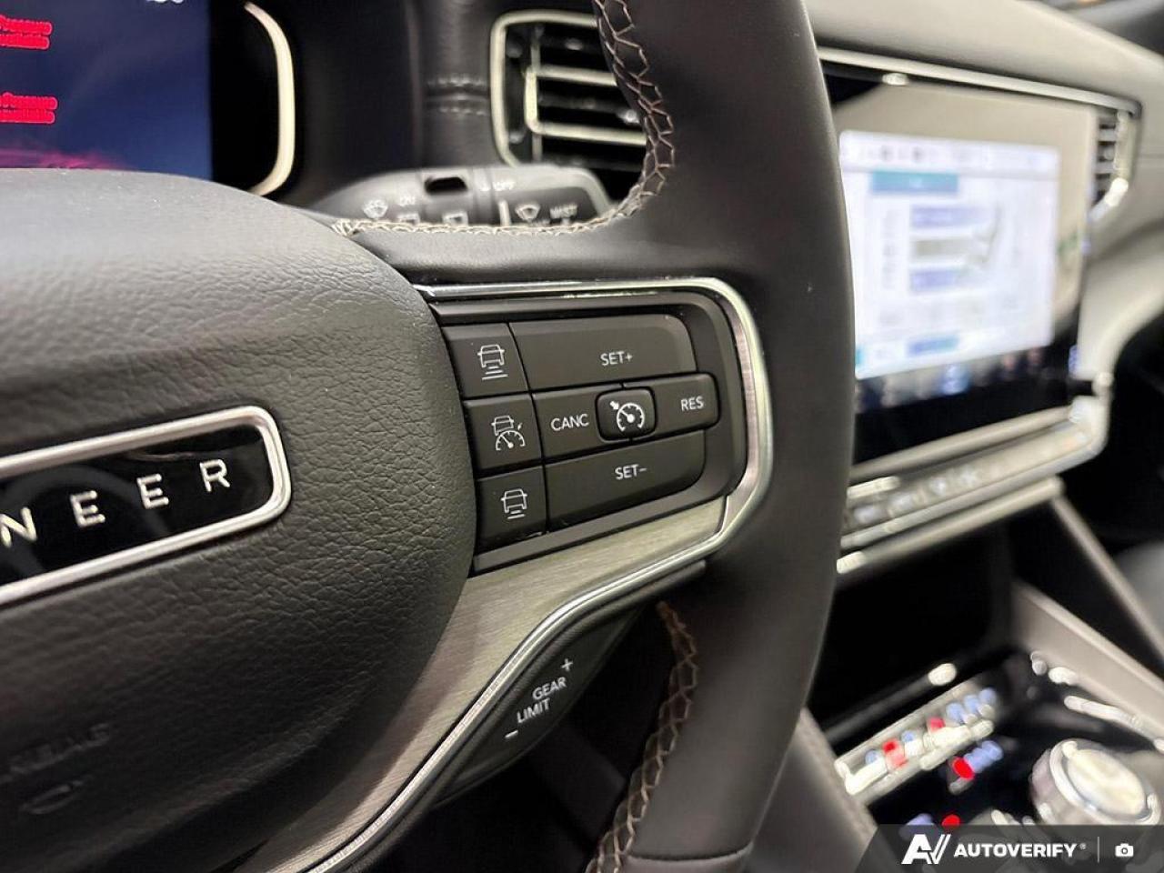 2024 Jeep Wagoneer Series II Carbide 4dr 4x4 Photo