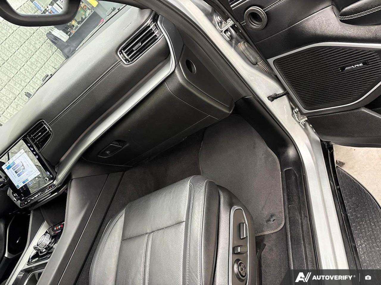 2024 Jeep Wagoneer Series II Carbide 4dr 4x4 Photo