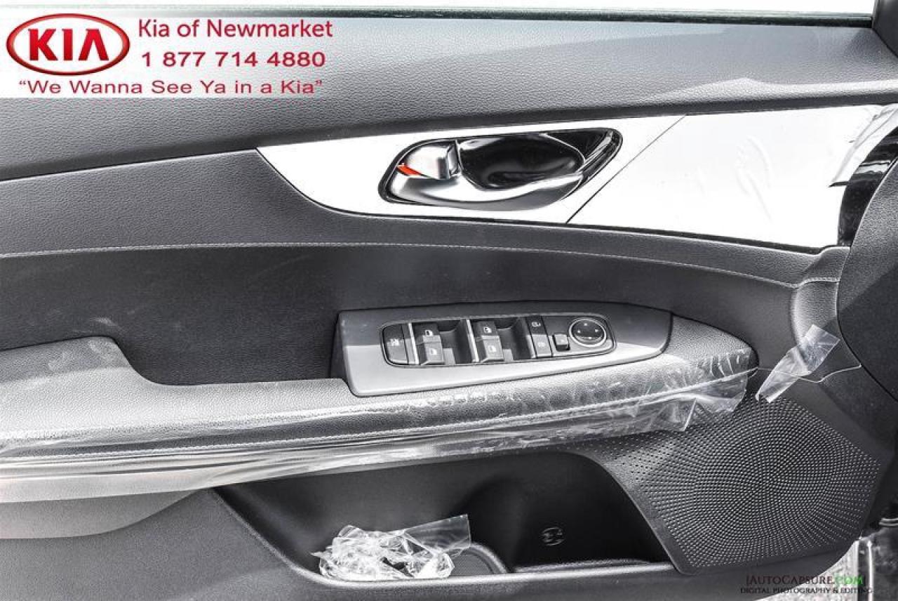 2021 Kia Forte EX 4dr Sedan Photo