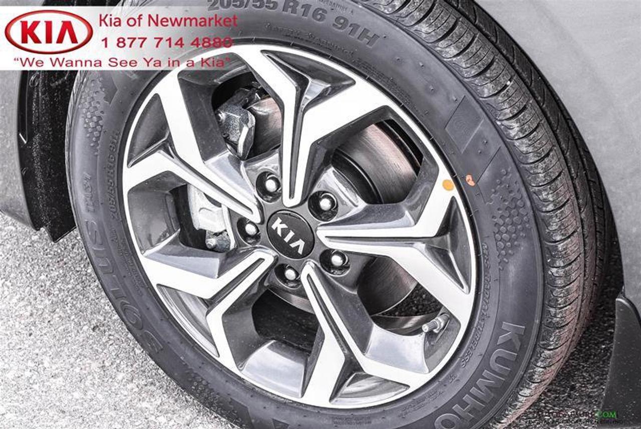 2021 Kia Forte EX 4dr Sedan Photo