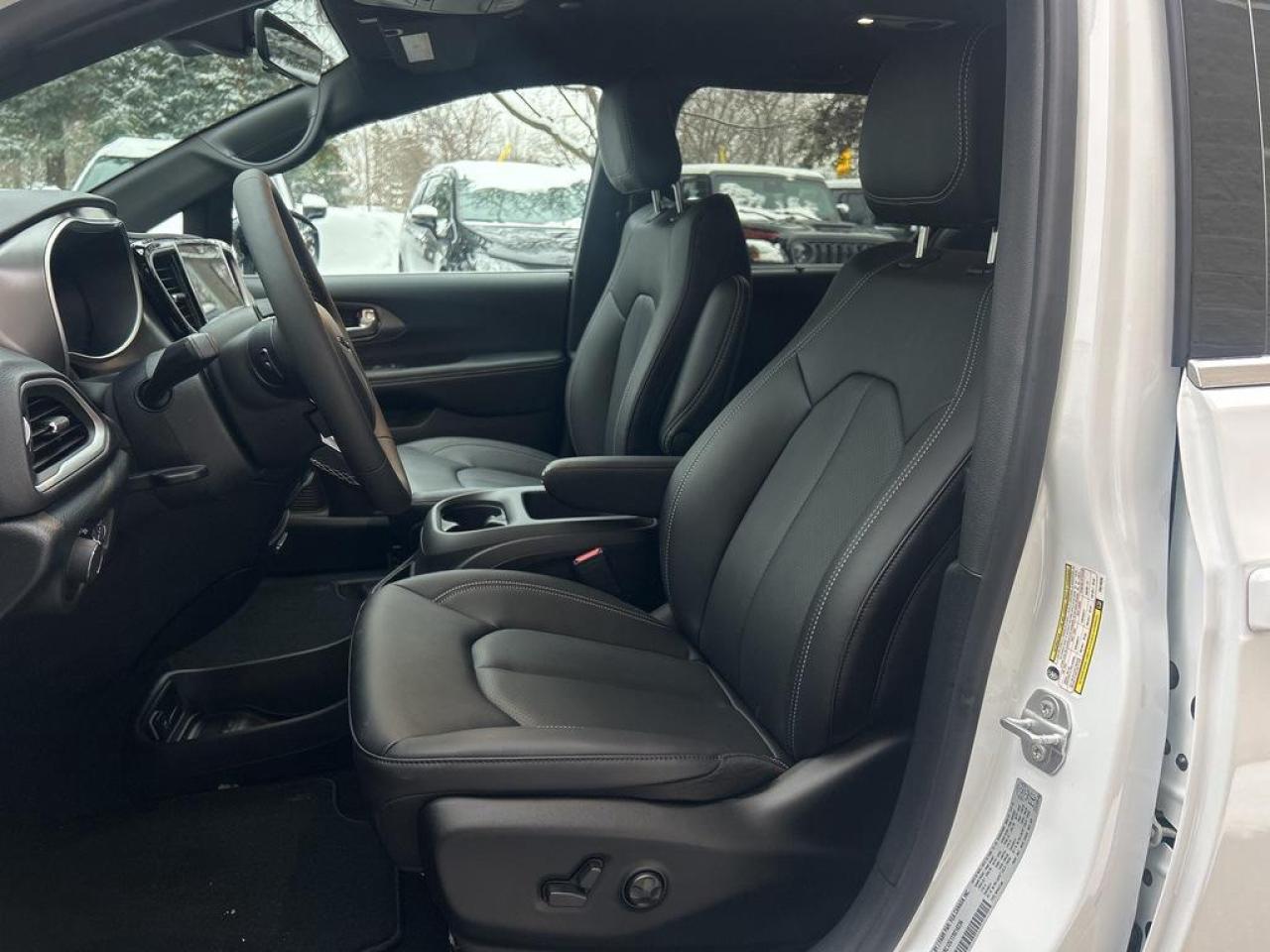 2026 Chrysler Grand Caravan SXT Front-Wheel Drive Passenger Van Photo