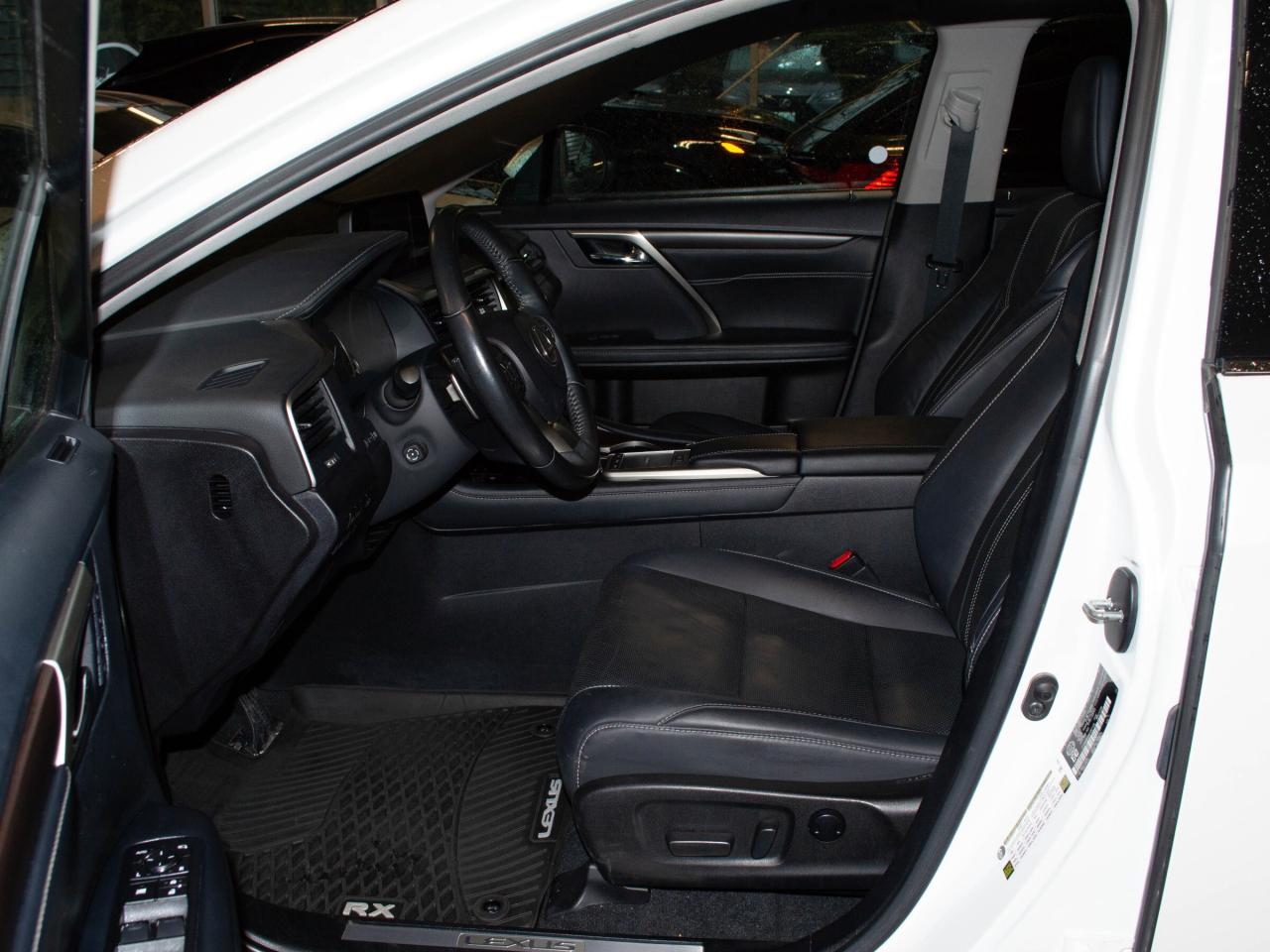 2022 Lexus RX 450h  Photo