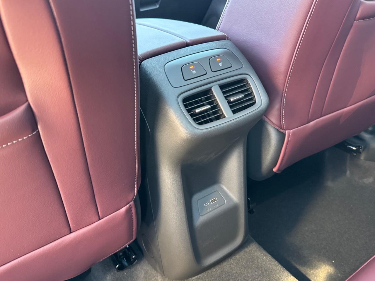 2026 Buick Envision AWD 4dr Sport Touring Photo