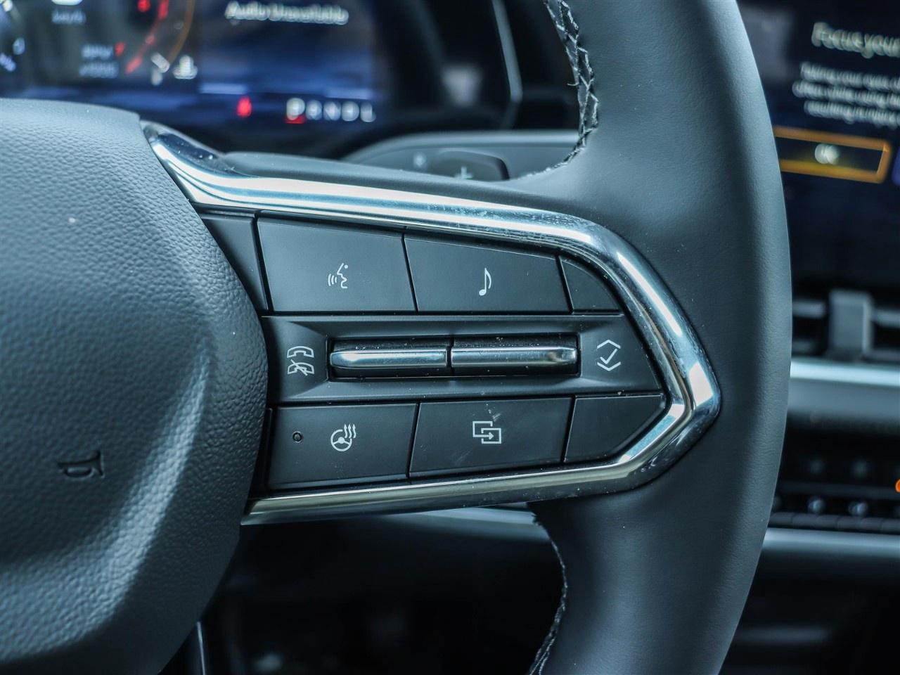 2026 Chevrolet Equinox AWD LT Photo