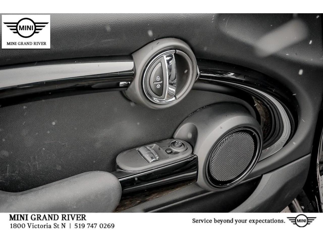 2023 MINI 3 Door Cooper S 2dr Hatchback Photo
