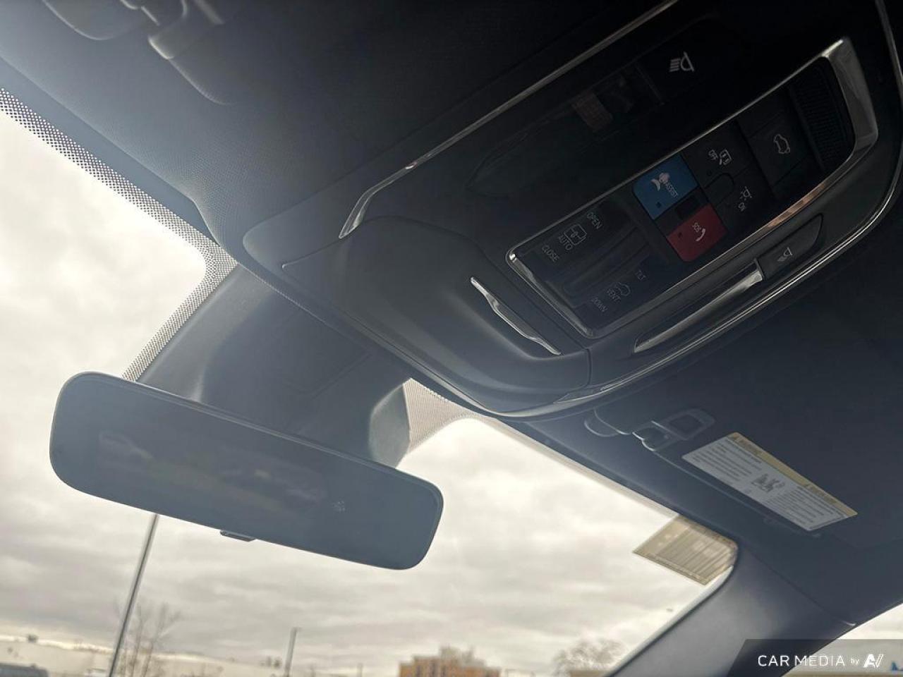 2025 Jeep Grand Cherokee Laredo 4dr 4x4 Photo