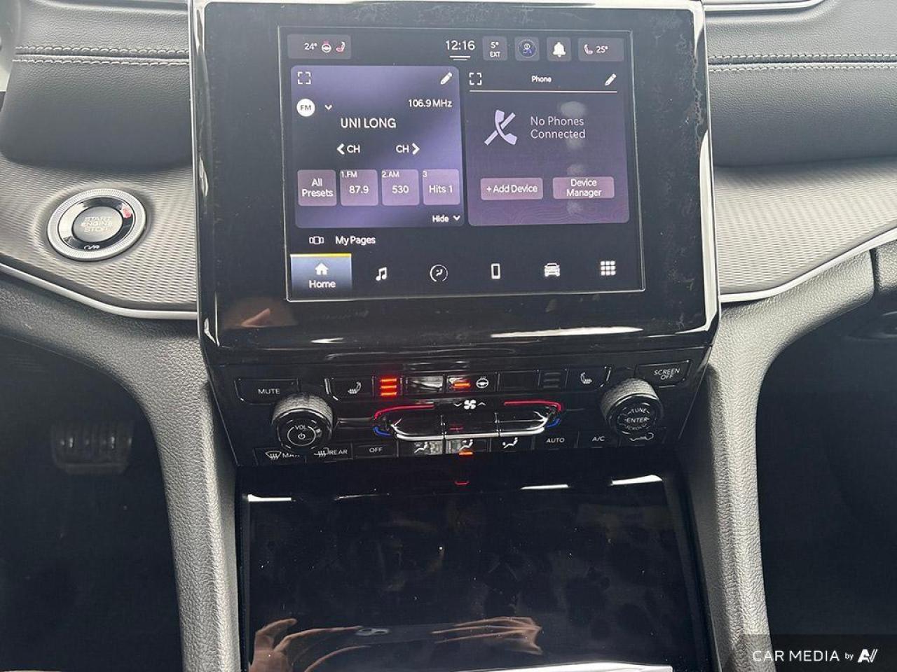 2025 Jeep Grand Cherokee Laredo 4dr 4x4 Photo