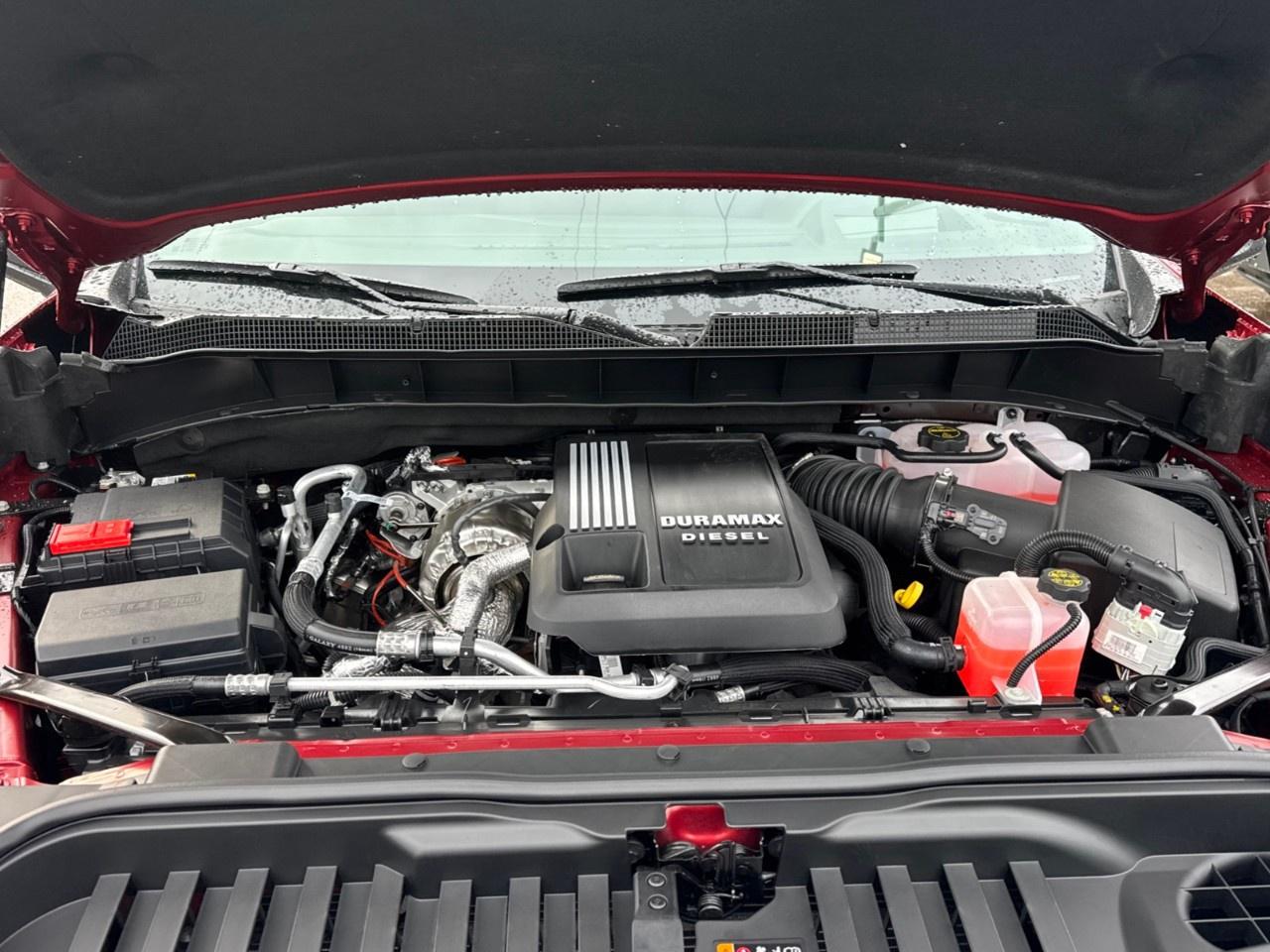 2026 Chevrolet Silverado 1500 Crew Cab Short Box 4-Wheel Drive High Country Photo