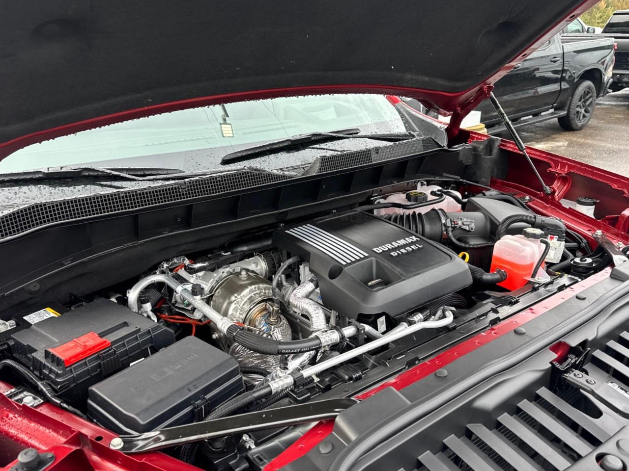 2026 Chevrolet Silverado 1500 Crew Cab Short Box 4-Wheel Drive High Country Photo