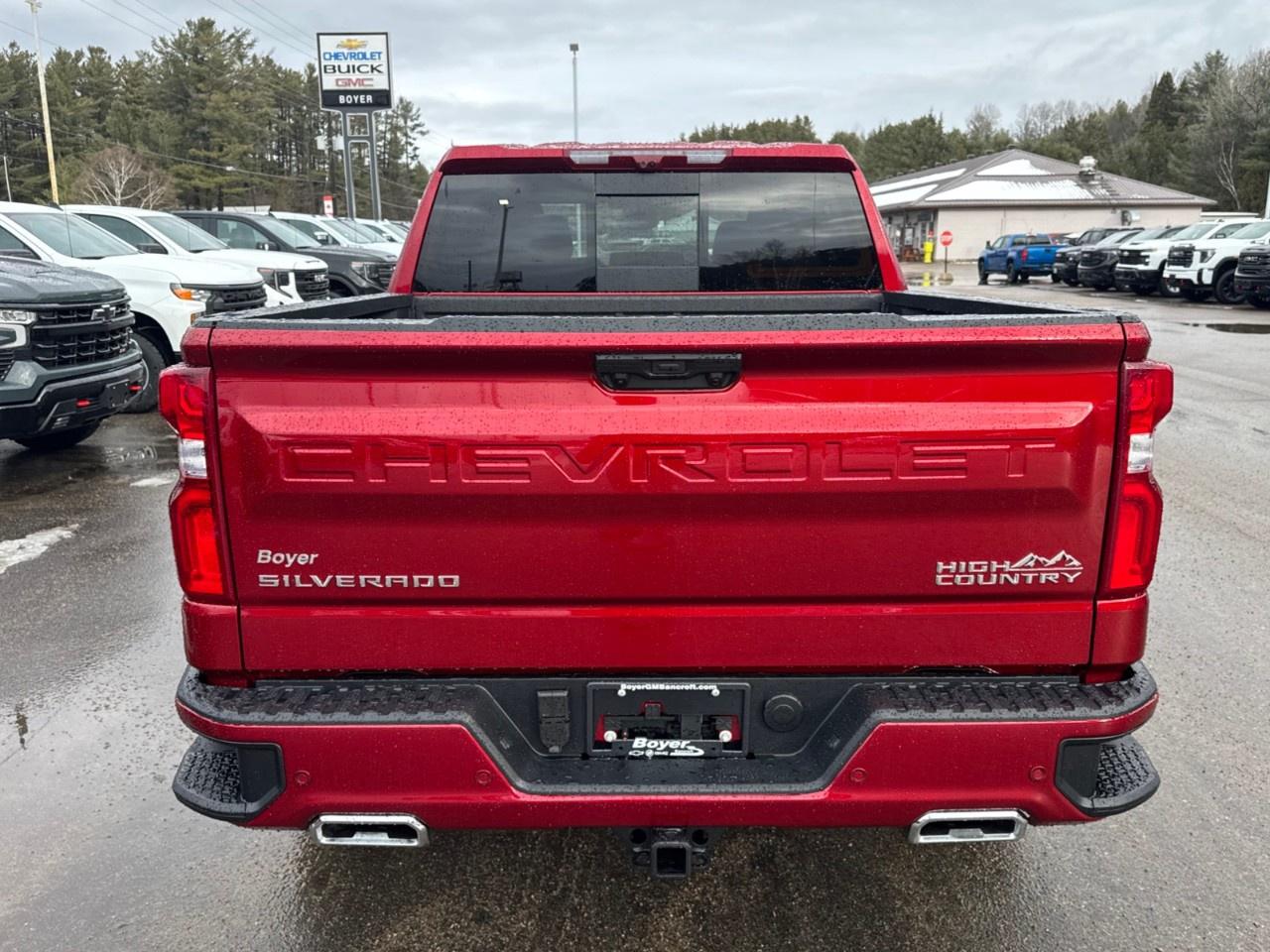 2026 Chevrolet Silverado 1500 Crew Cab Short Box 4-Wheel Drive High Country Photo