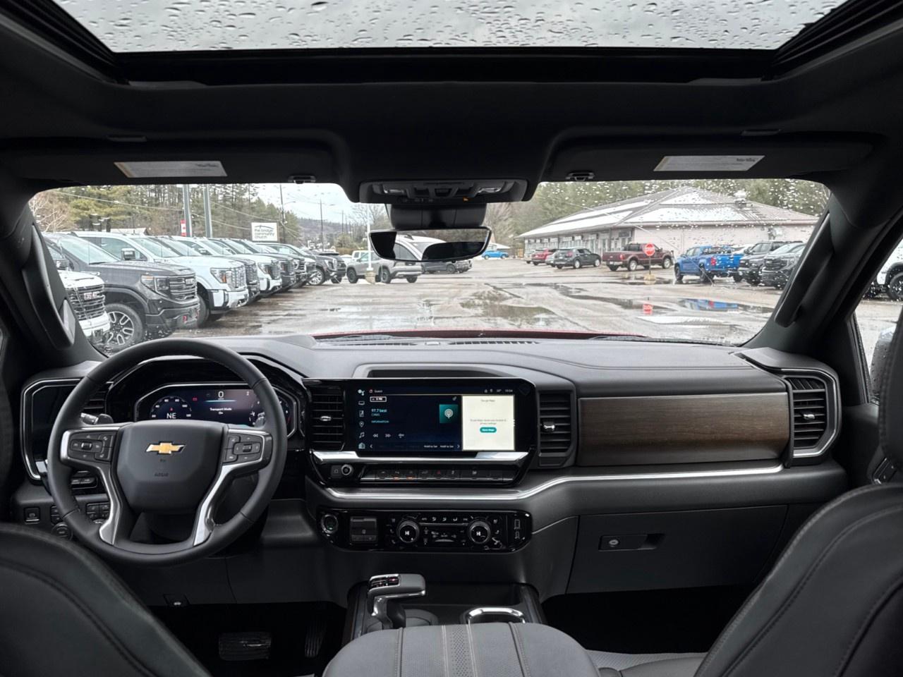 2026 Chevrolet Silverado 1500 Crew Cab Short Box 4-Wheel Drive High Country Photo