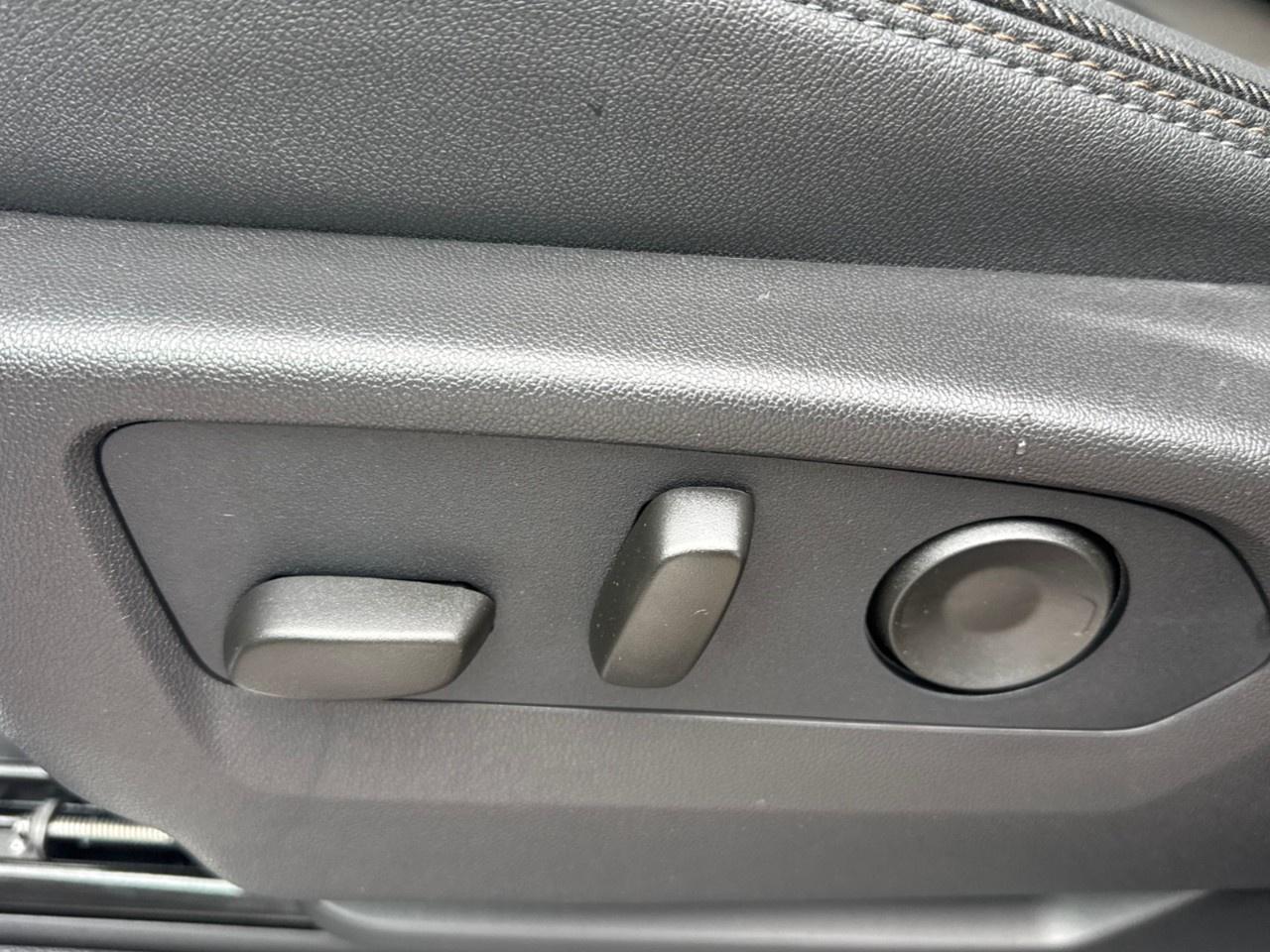 2026 Chevrolet Silverado 1500 Crew Cab Short Box 4-Wheel Drive High Country Photo