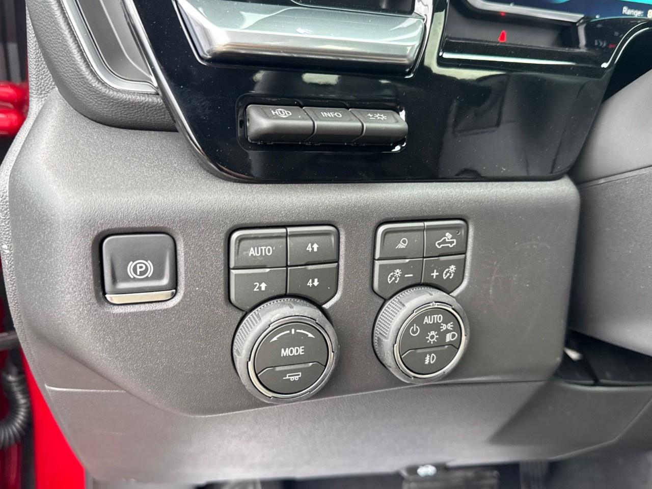 2026 Chevrolet Silverado 1500 Crew Cab Short Box 4-Wheel Drive High Country Photo