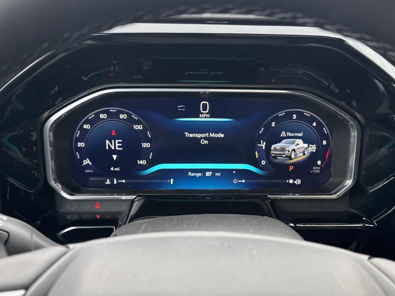 2026 Chevrolet Silverado 1500 Crew Cab Short Box 4-Wheel Drive High Country Photo